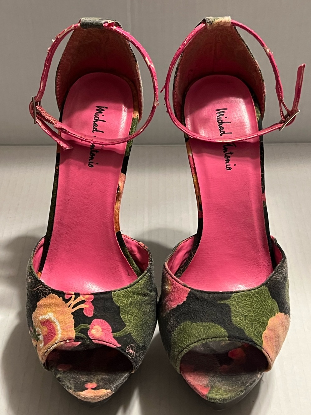 Michael Antonio Women’s Fresca Platform sandals